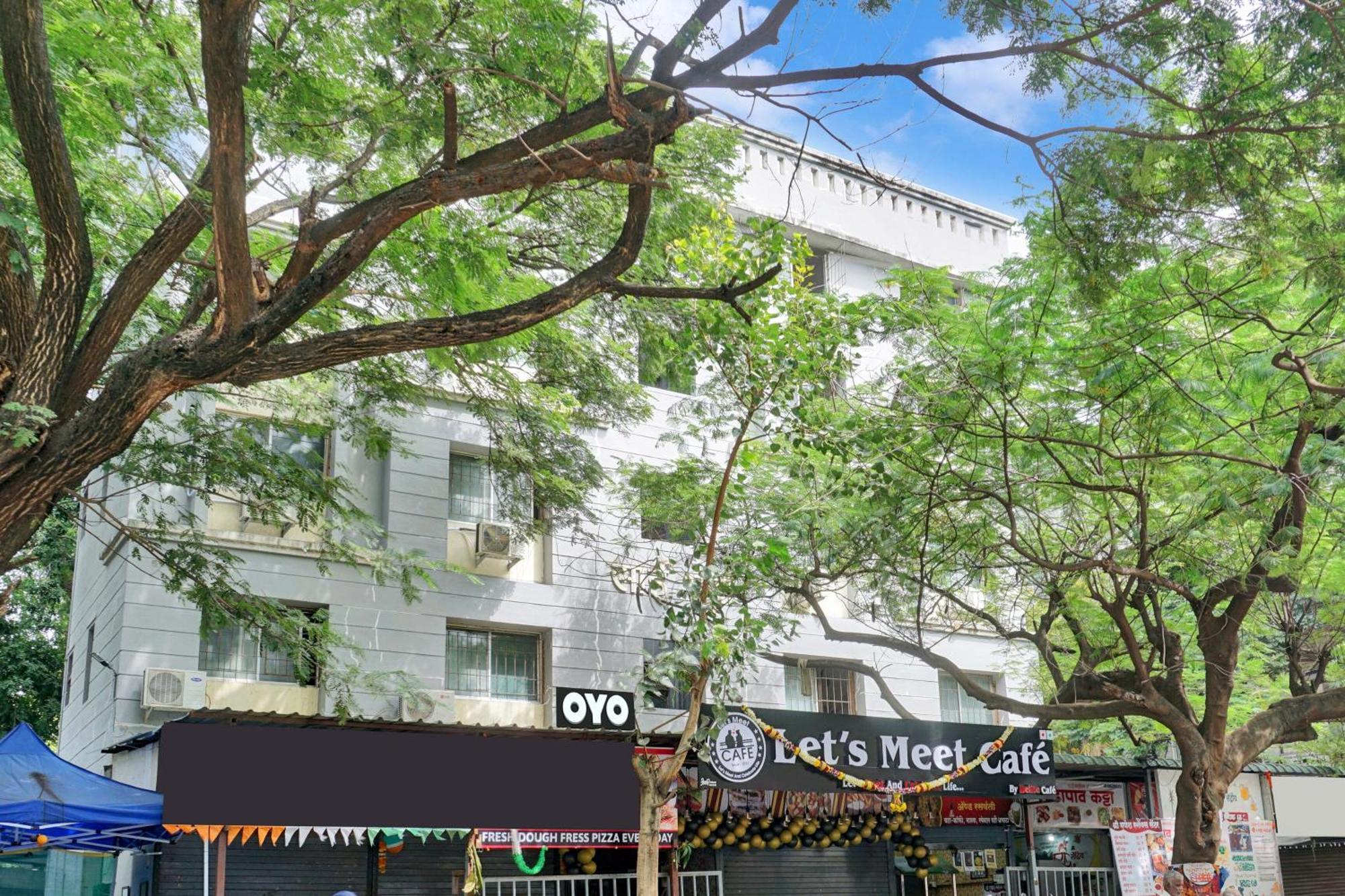 Super Hotel O Aru Sai Pune Exterior photo